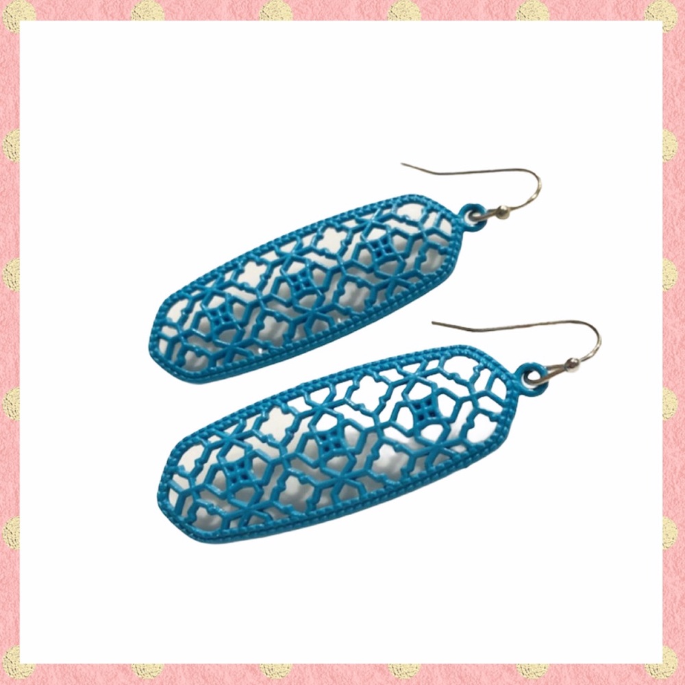 Filigree Drop Earrings